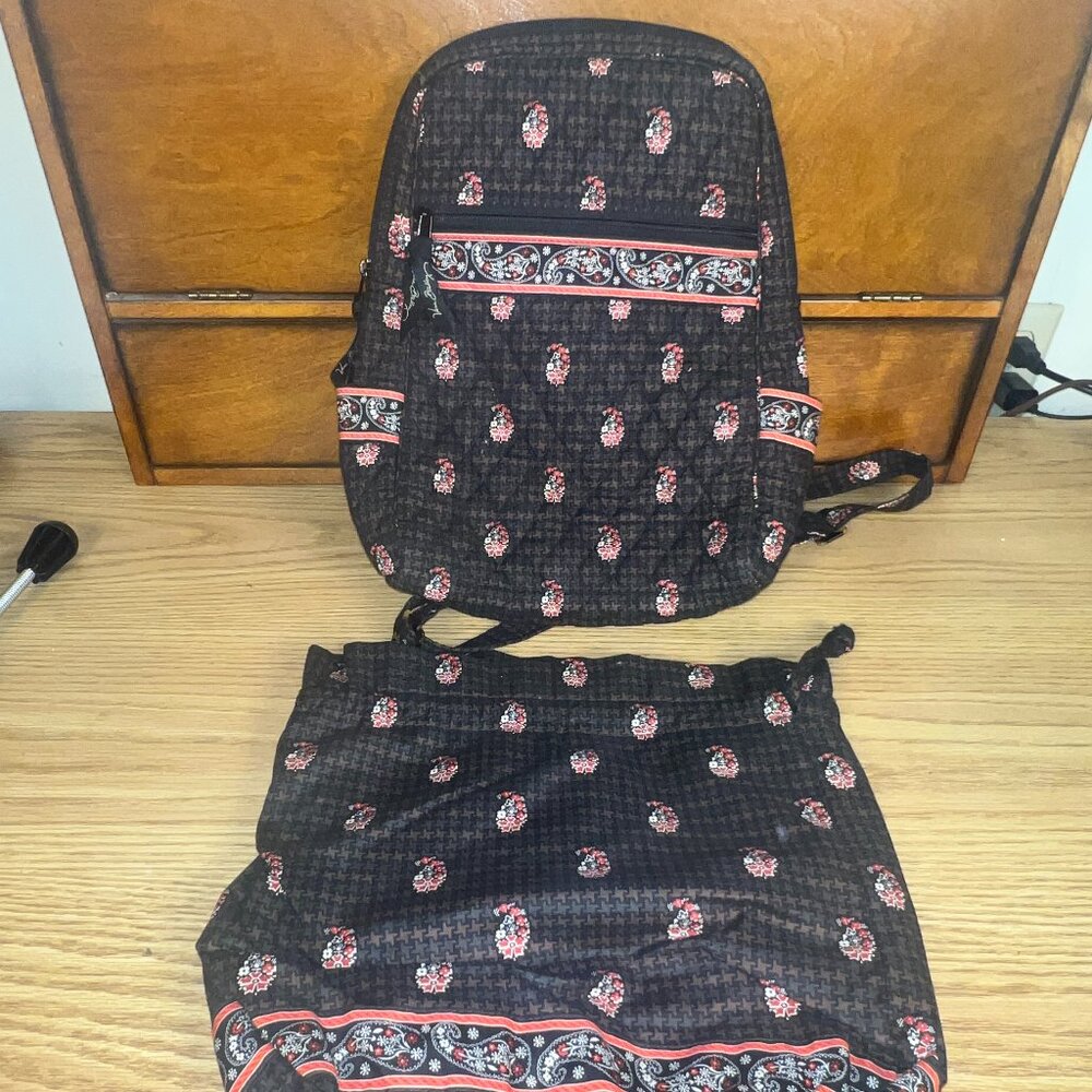 Vera Bradley Floral‎ Black & Red Quilted BackPack Shoulder Bag Sling w/Rain Bag